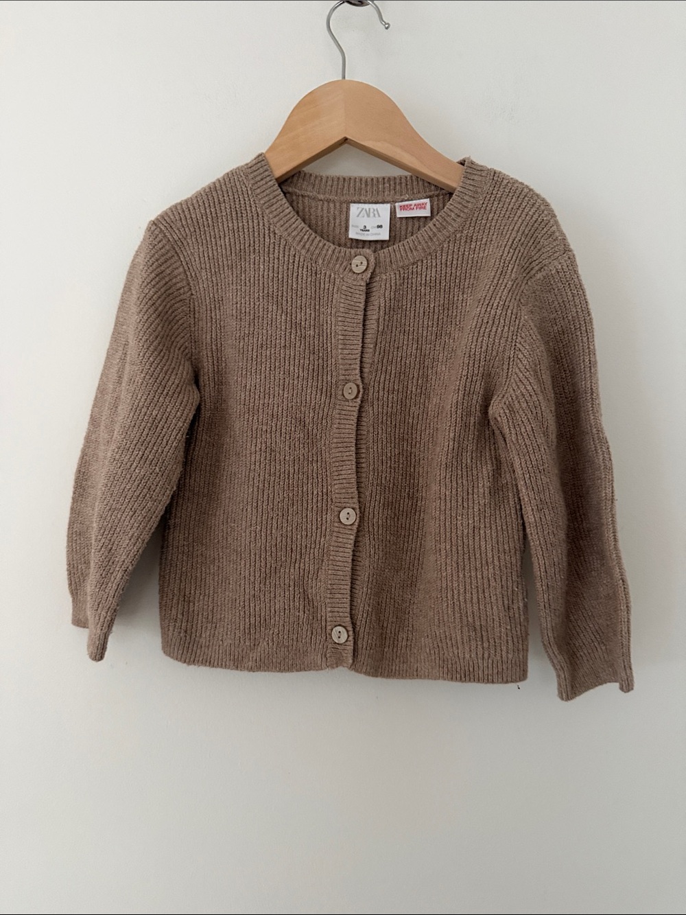 Zara Kids Button-Front Knit Cardigan in Neutral Taupe Mushroom Color 3T